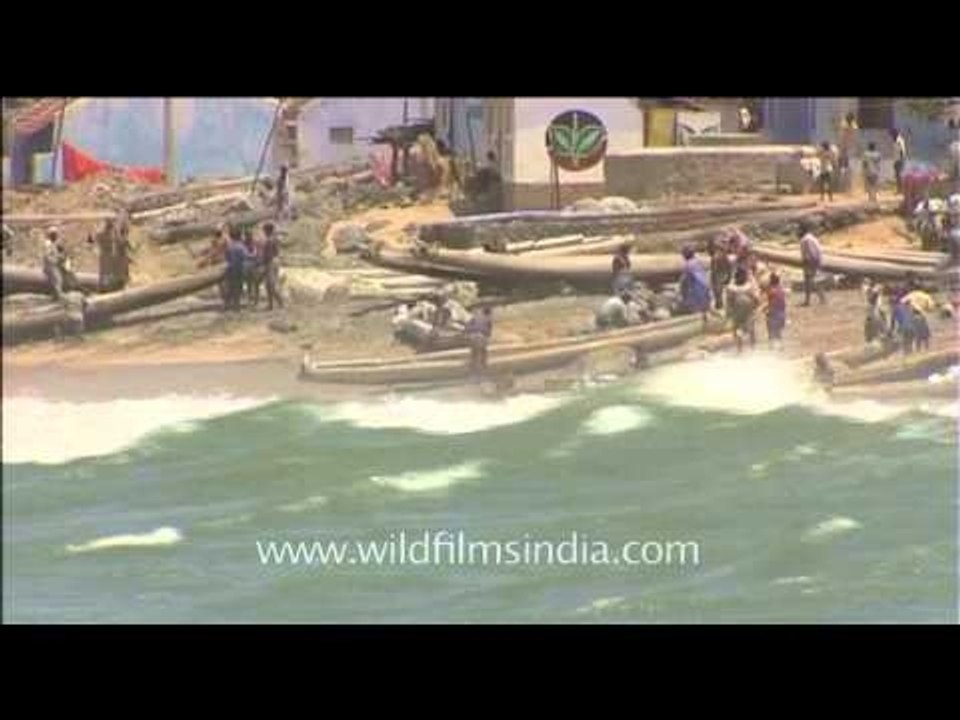 Rising tide at the fisherman's wharf at Kanyakumari
