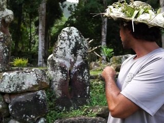 Décollage immédiat/ Croisière aux Marquises : le plus grand Tiki de Polynésie
