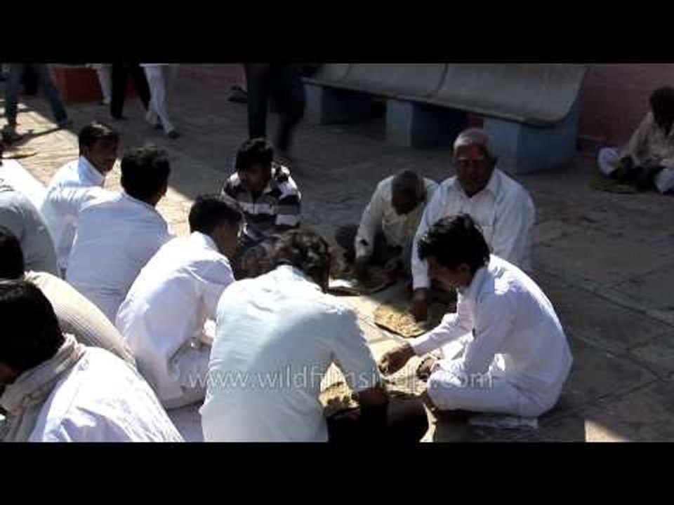 Devotees having Bhog at Siddheshwar temple