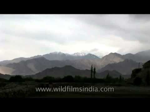 Starkingly beautiful mountain peaks of Ladakh