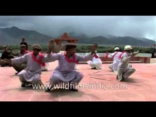 Singhe Khababs Festival highlights sword dance of Ladakh