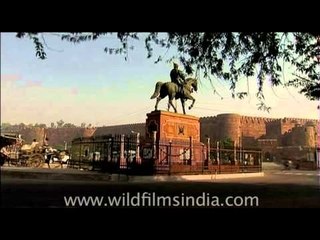 Establishing shot of Agra Fort