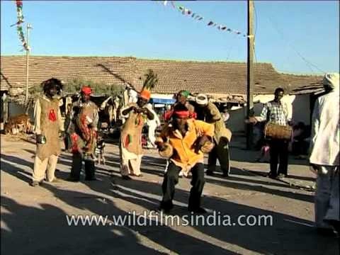 Siddhi tribals having unlimited fun playing with their musical instruments!