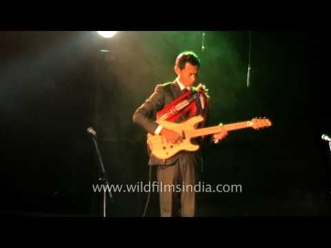 Mhaseve Tetseo plays Jana Gana Mana on the guitar