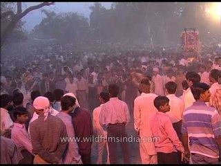 Mass amount of Muslim people mourning Muharram