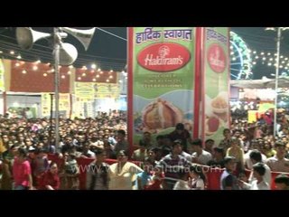 Thousands of people gathering  to witness the grand celebration of Dussehra in Red Fort