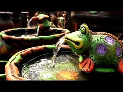 Cement, ceramic and mud statues at Surajkund Mela