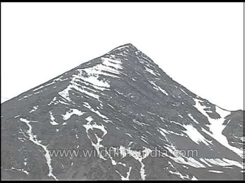 Unnamed trekking peaks and spring snow in Ladakh