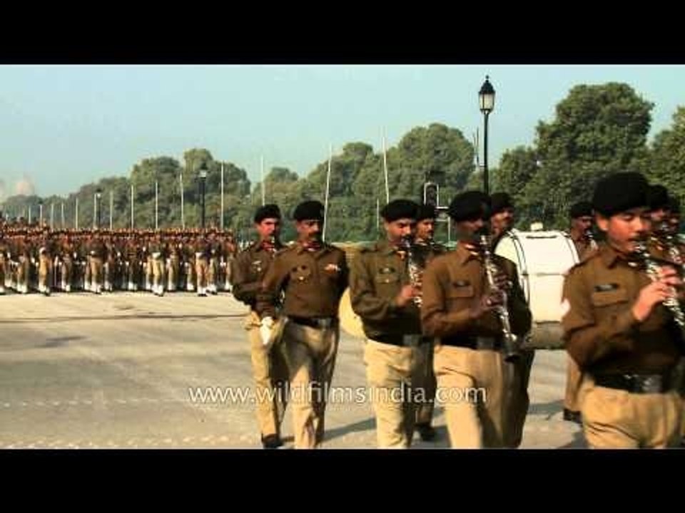 Band of Brothers - Indian Army musical band parades on Republic day