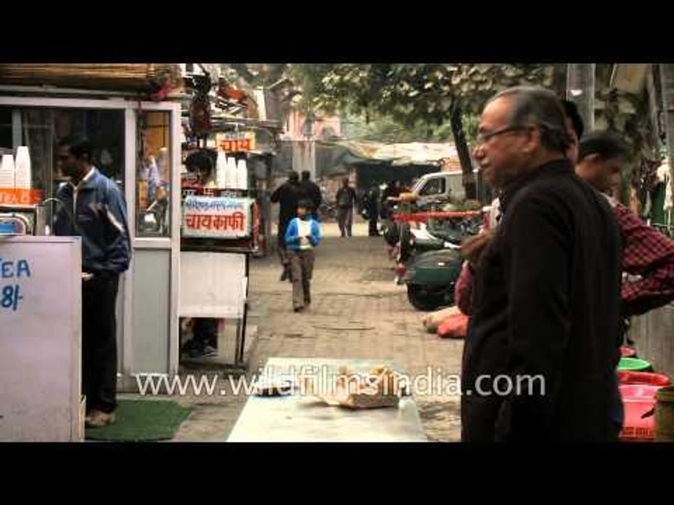 Khandani Pakoda - An old shop for snacks in Sou...