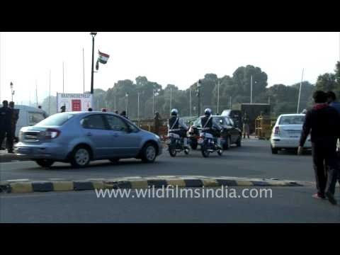 VIP motorbike police escort cavalcade enters Rashtrapati Bhavan