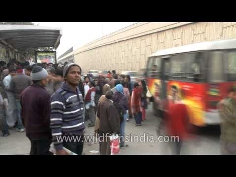 Time Lapse of Protest against Delhi Gang Rape at Munirka bus stop
