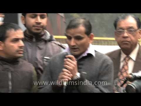 Demonstrators gather at Jantar Mantar against gang rape