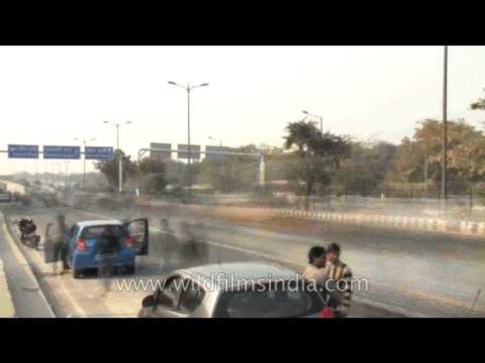 Traffic racing by on the Ring Road