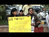 Students protesting peacefully against the Delhi gang rape issue