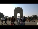 India Gate time lapse of day-time crowds