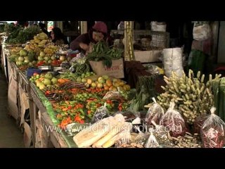 Fresh Naga king chilly on sale in Kohima city