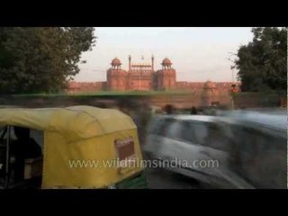 Red Fort in a daylight to darkness time lapse
