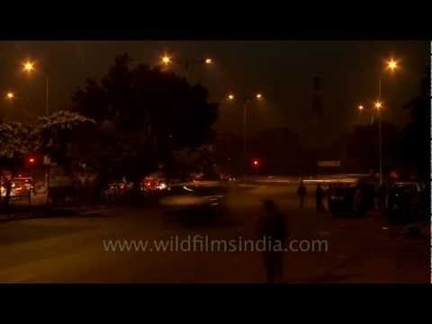 Fast paced life in New Delhi city