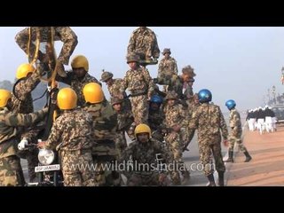 Spectacular motorcycle stunts by Indian Army