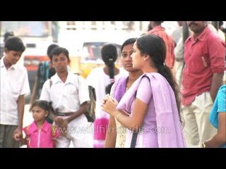 A bunch of people were waiting for their bus : Vishakhapatnam