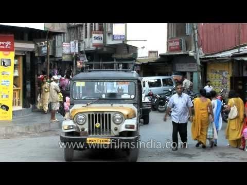 Bustling small town of Kalimpong hill station!