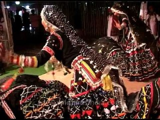 Dance of the snaker charmer Kalbelia women!