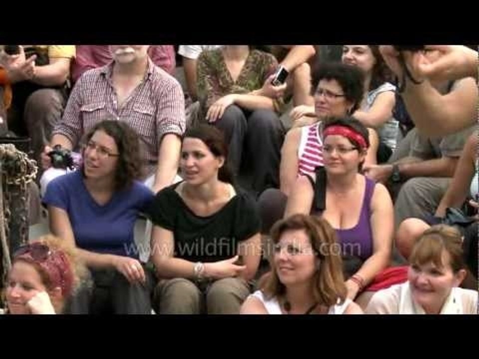 Foreigners witness India and Pakistan celebrati...