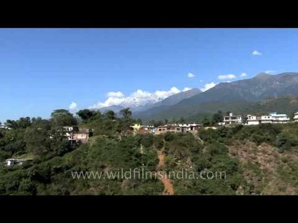 Dhauladhar range view from Baijnath temple