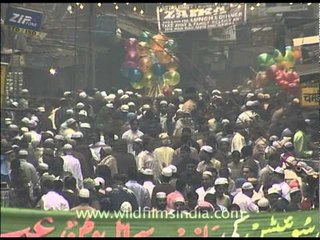 Delhi awash with Eid crowd and delicacies!