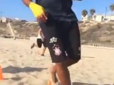 Nada de sombra e água fresca! Anderson Silva treina forte na praia para retorno ao UFC