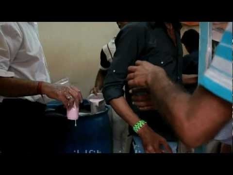 Chilled flavored milk for the thirsty Taj Mahal visitors!!