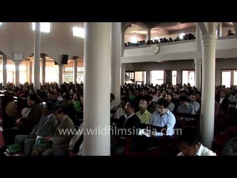 Lets pray - Chaltlang Presbyterian Church, Aizawl