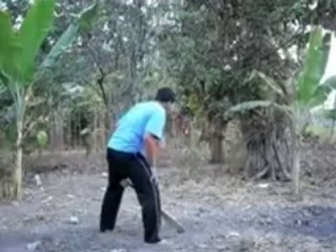 VID-20140812-WA0000.3gp