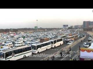 Delhi Gurgaon NH8 and toll plaza