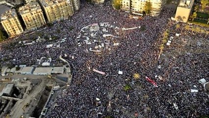 Inside Story - Egypt protest deaths: Linked to president?