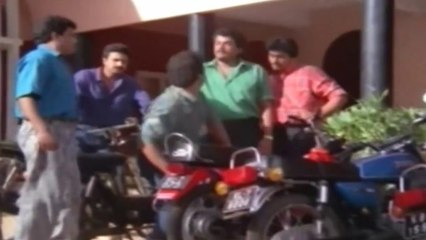 In Harihar Nagar | Librery Scene