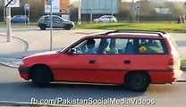 Prank on Road - Making Drivers Fool-Daily Pakistani Videos