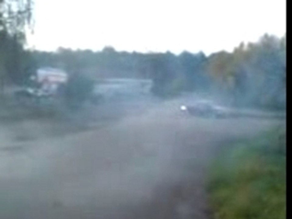 BMW 5.28I  DRIFT