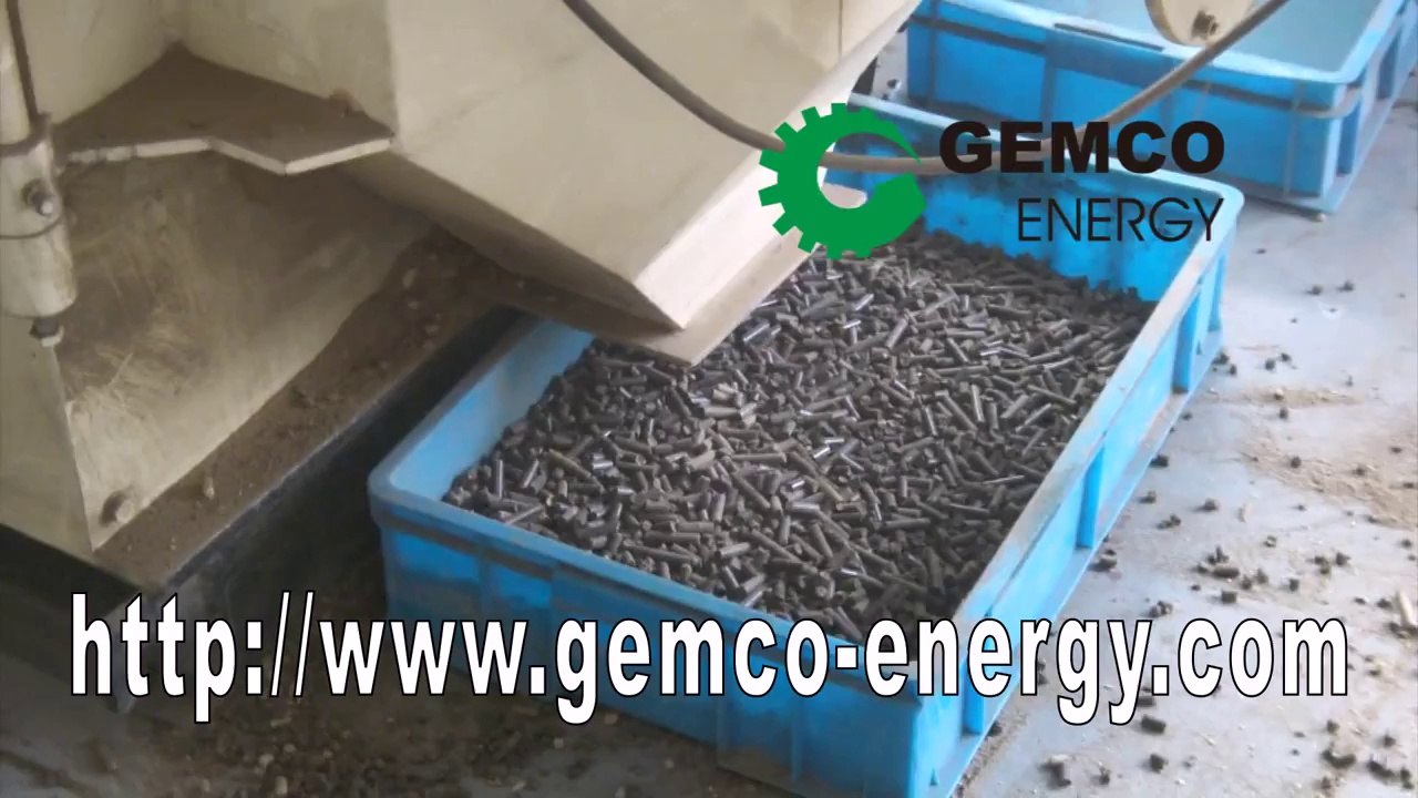 Small ring die pellet mill for wood and sawdust