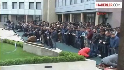 Kosova Cumhurbaşkanı Yahyaga Ülke Dışındaki Çatışmalara Taraf Olmayın