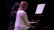 Isabelle STELLA et ses élèves, à Paris, en concert, mairie du 9ème, autour de 2 pianos
