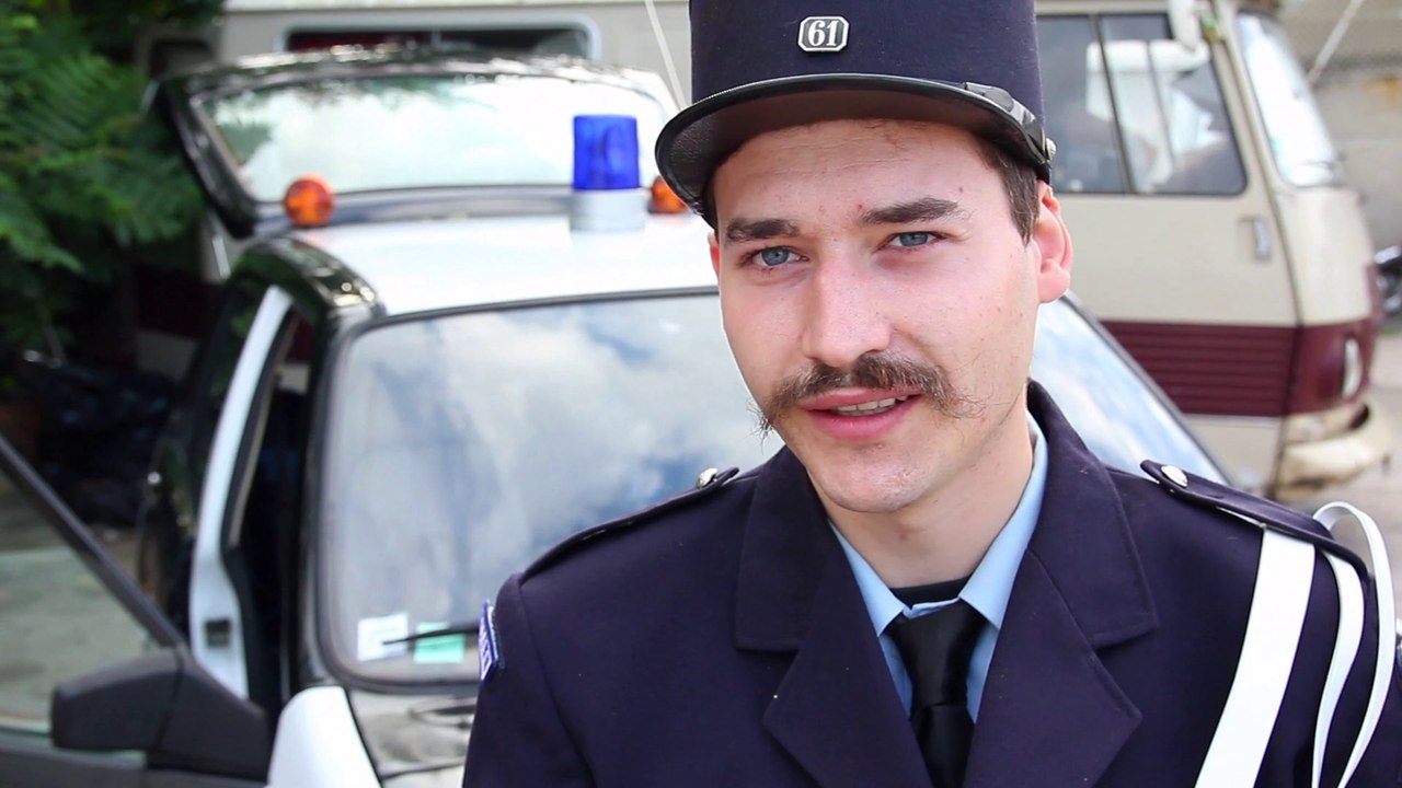 François Vallin de Vincennes en Anciennes à la passion des véhicules de collection de Police