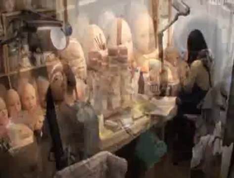 Japonlar gerçeğe yakın 'kız arkadaş' yaptı