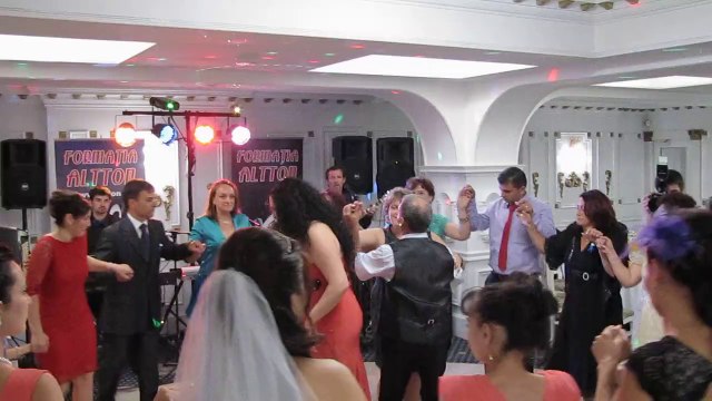 SANIE CU ZURGALAI-ALEXIA ALTTON-0766489684-FORMATIE NUNTA PLOIESTI,FORMATIE NUNTA BUCURESTI,FORMATII NUNTA