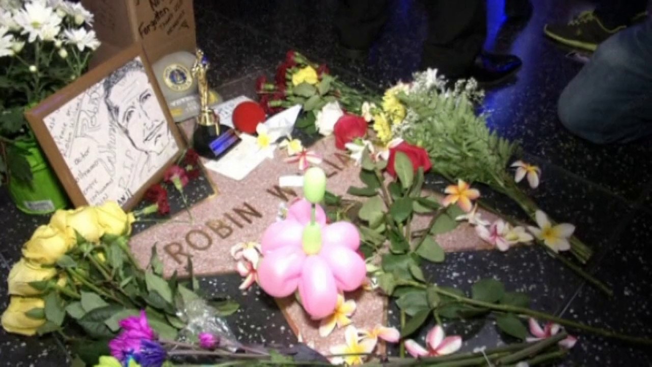 Post mortem reveals Robin Williams hanged himself