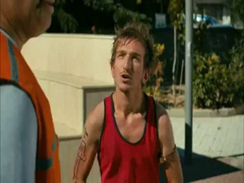 Oğlum Bak Git - Fragman