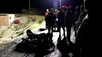 Denizli'de Motosiklet Şarampole Devrildi: 1 Ölü, 1 Yaralı