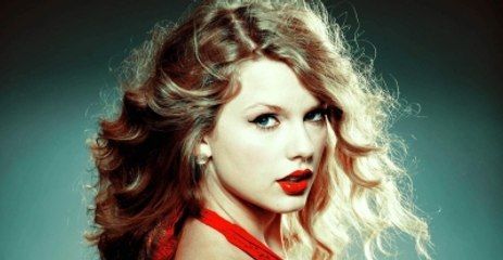 Taylor Swift Yılın Kadını Seçildi!