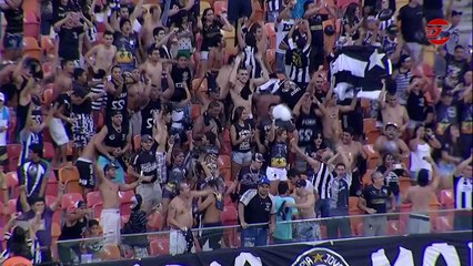 Botafogo vence o Corinthians e deixa a lanterna
